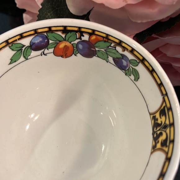 Cup & Saucer - MADDOCK, JOHN & SONS - Pattern is Manchester -Set of 2 - Picture 14 of 16